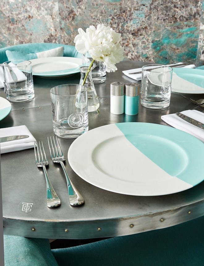 Tiffany & Co open Blue Box Café in New York 